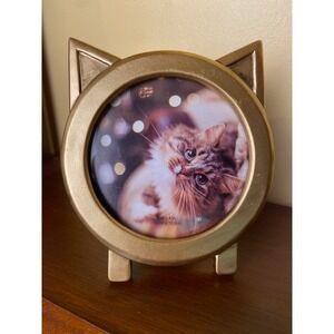 Isaac Jacobs Gold Cat Picture Frame 4x4 Round Tabletop Wall Decor RN18-44G